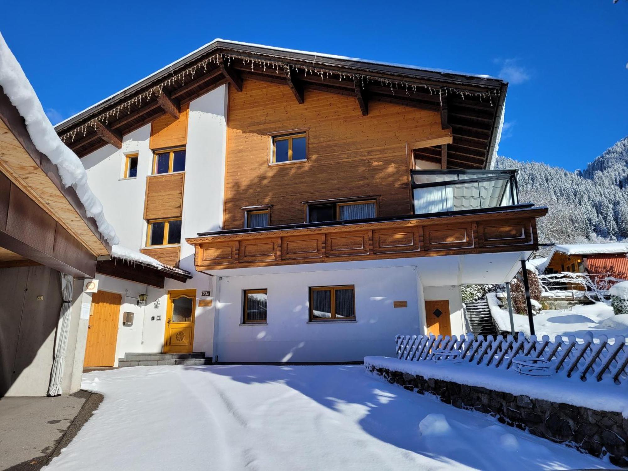 דירות סנט גלנקירש Alpenglueck Montafon מראה חיצוני תמונה